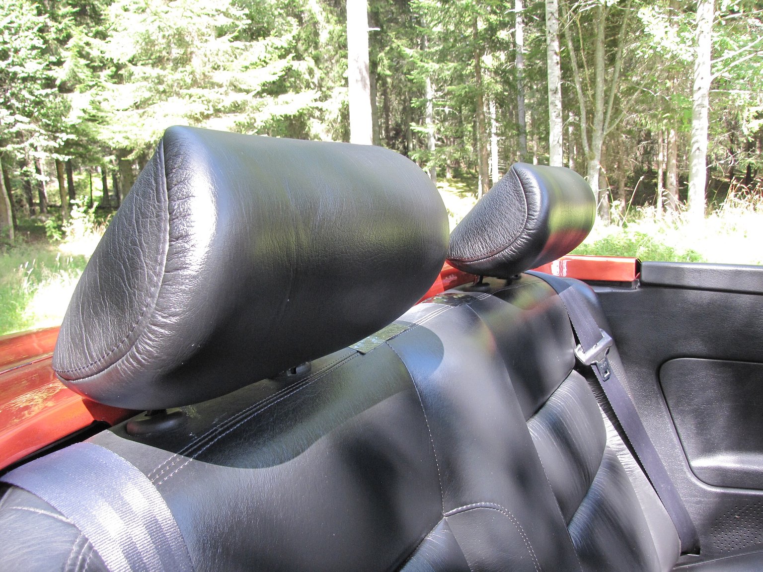 Interior image of 1999 Peugeot 306 Cabriolet 2.0 Manuell