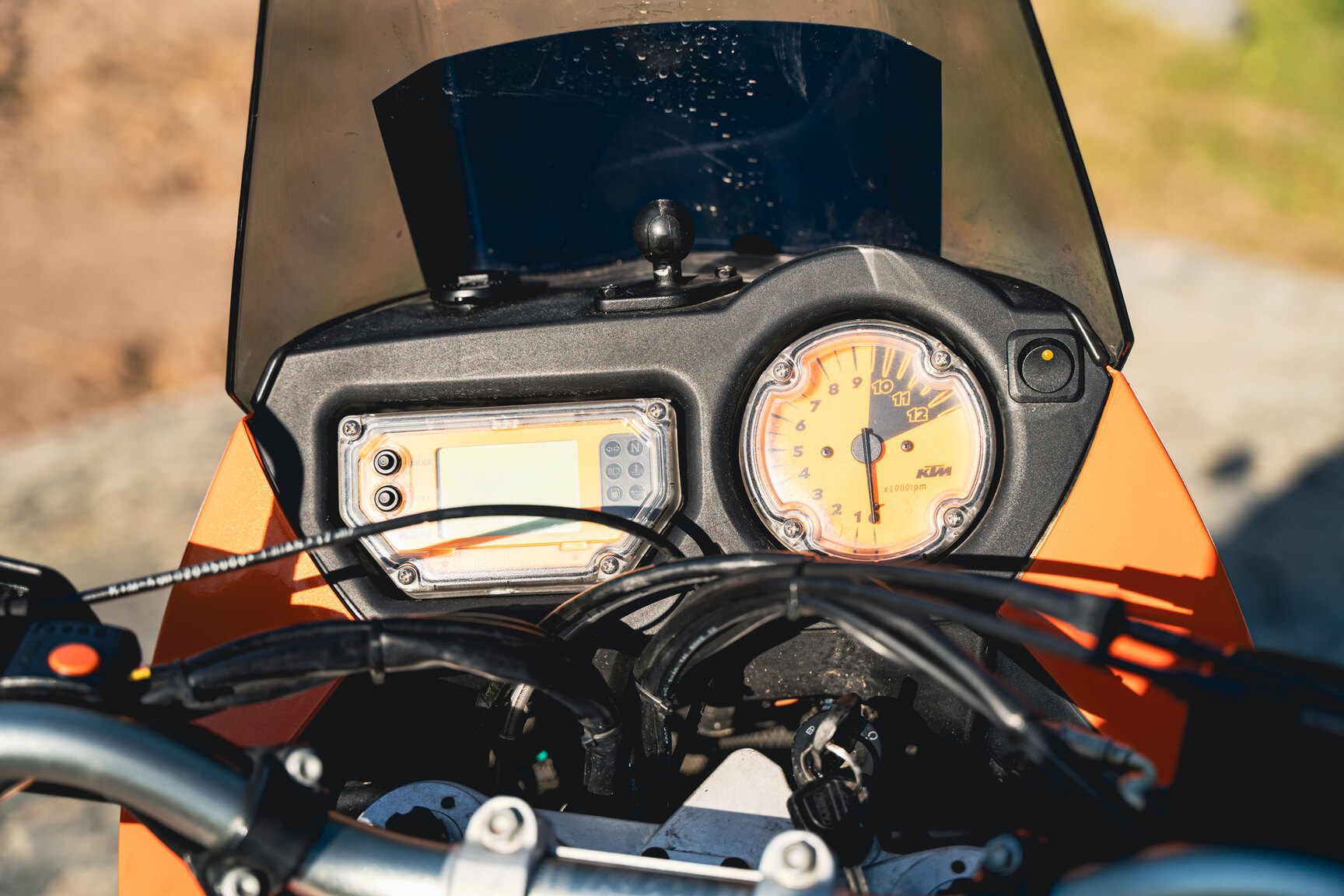 Exteriörbild på 2003 KTM 950 Adventure S (33)