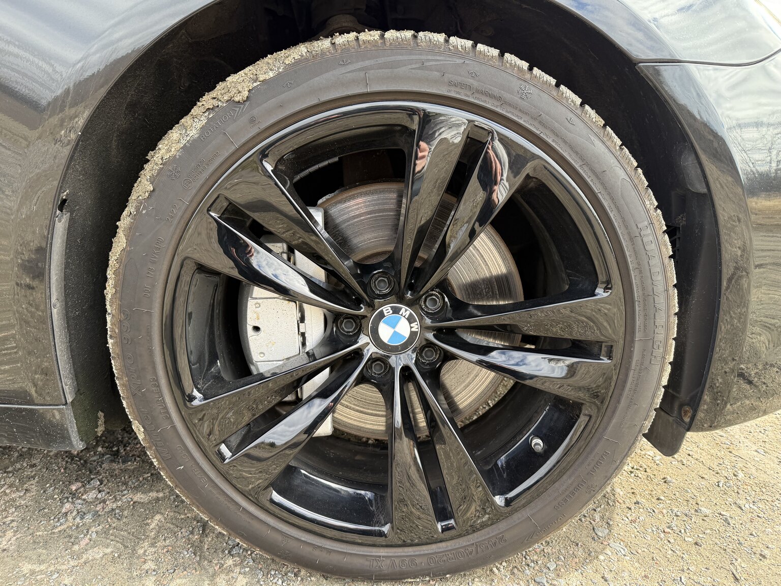 Exteriörbild på 2009 BMW 750Li