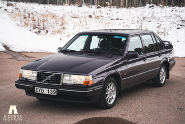 Exteriörbild på 1995 Volvo 940 SE