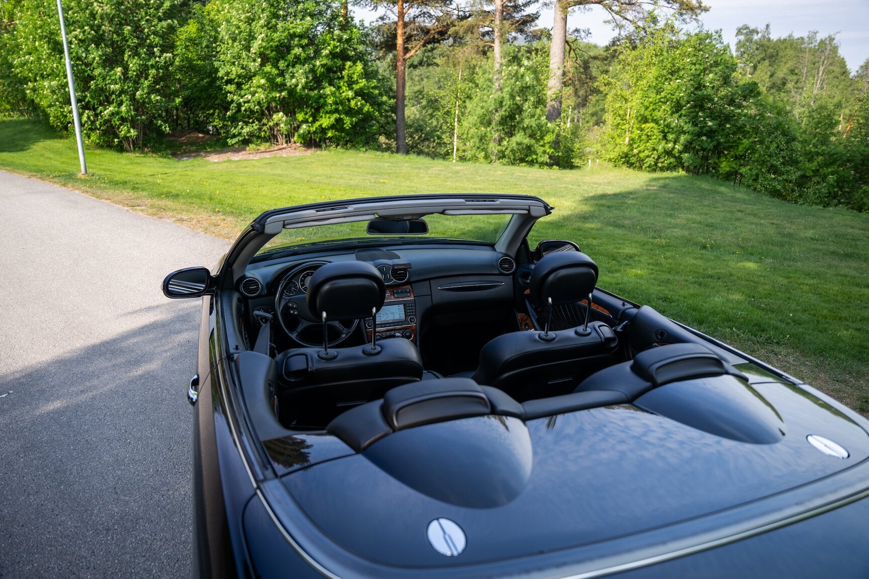 Interior image of 2009 Mercedes-Benz CLK 550
