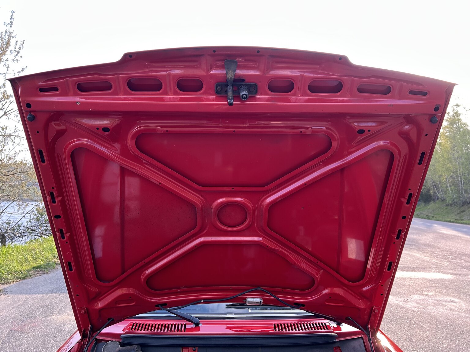 Image of 1990 Volvo 240 GL mechanics