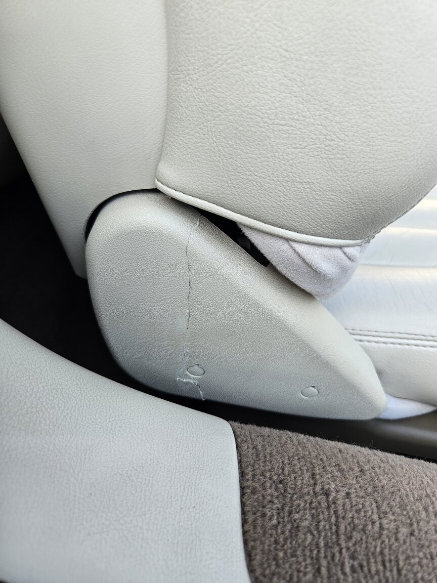 Interior image of 1998 Jaguar XK8 Cabriolet