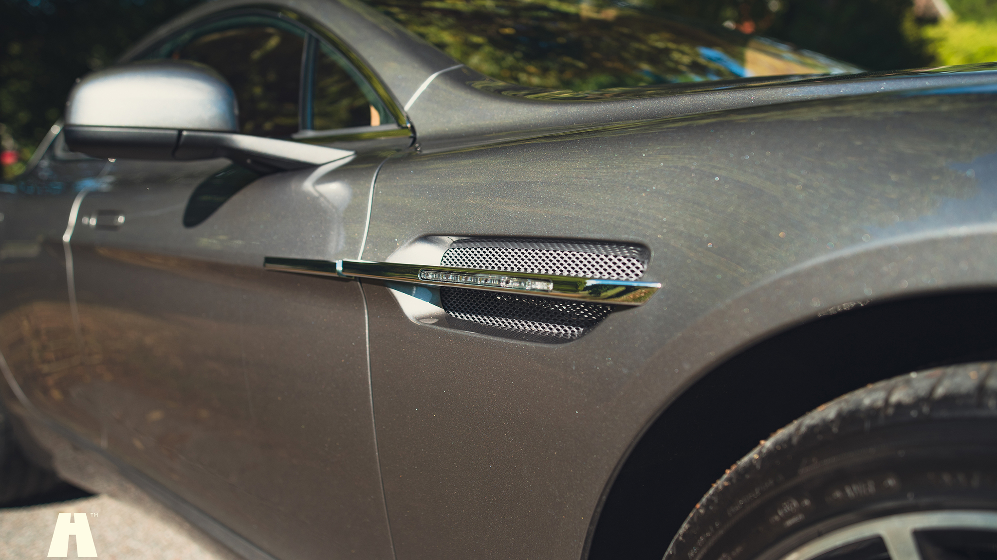 Exterior image of 2014 Aston Martin Rapide S