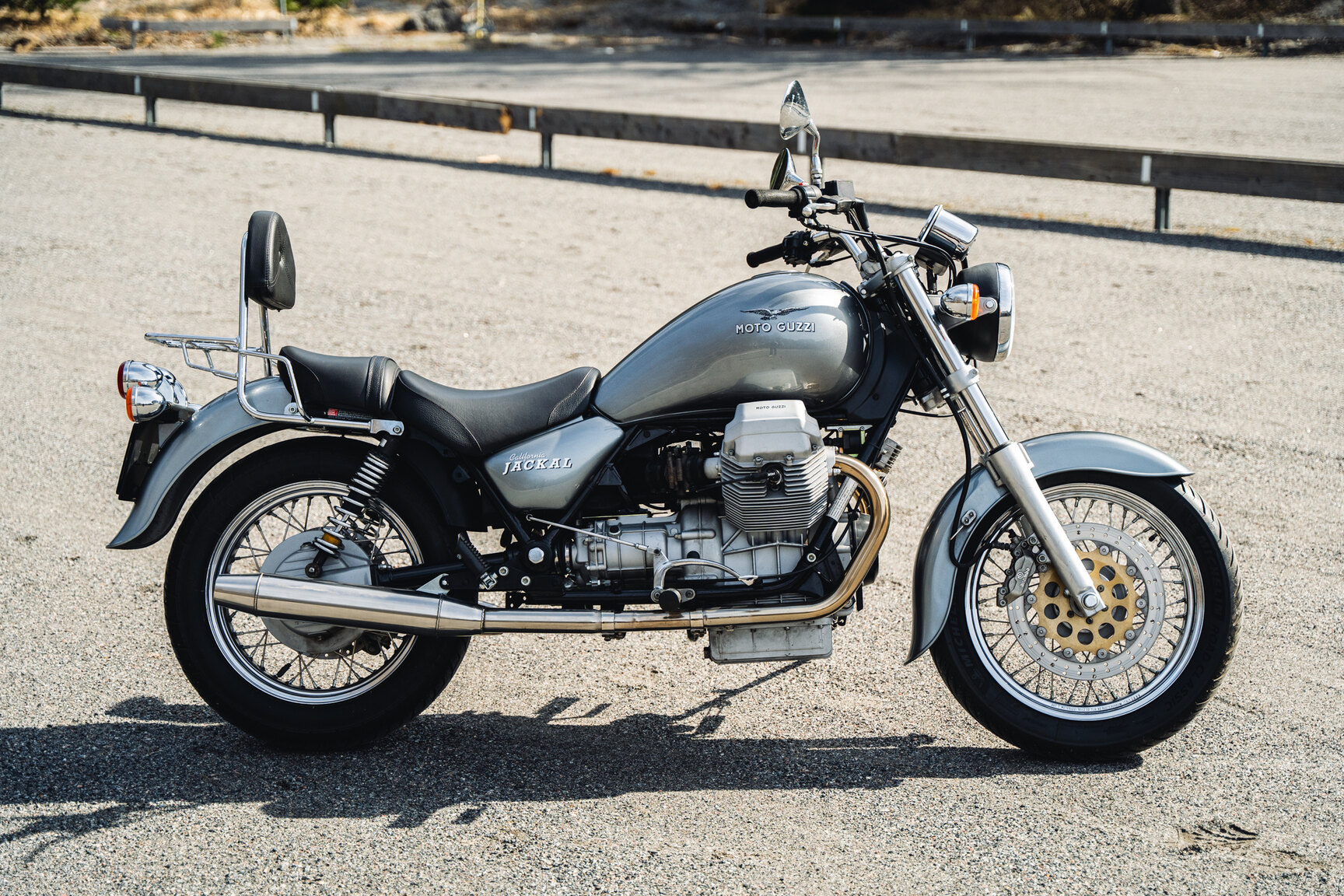 Exteriörbild på 2000 Moto Guzzi California 1100 EV Jackal