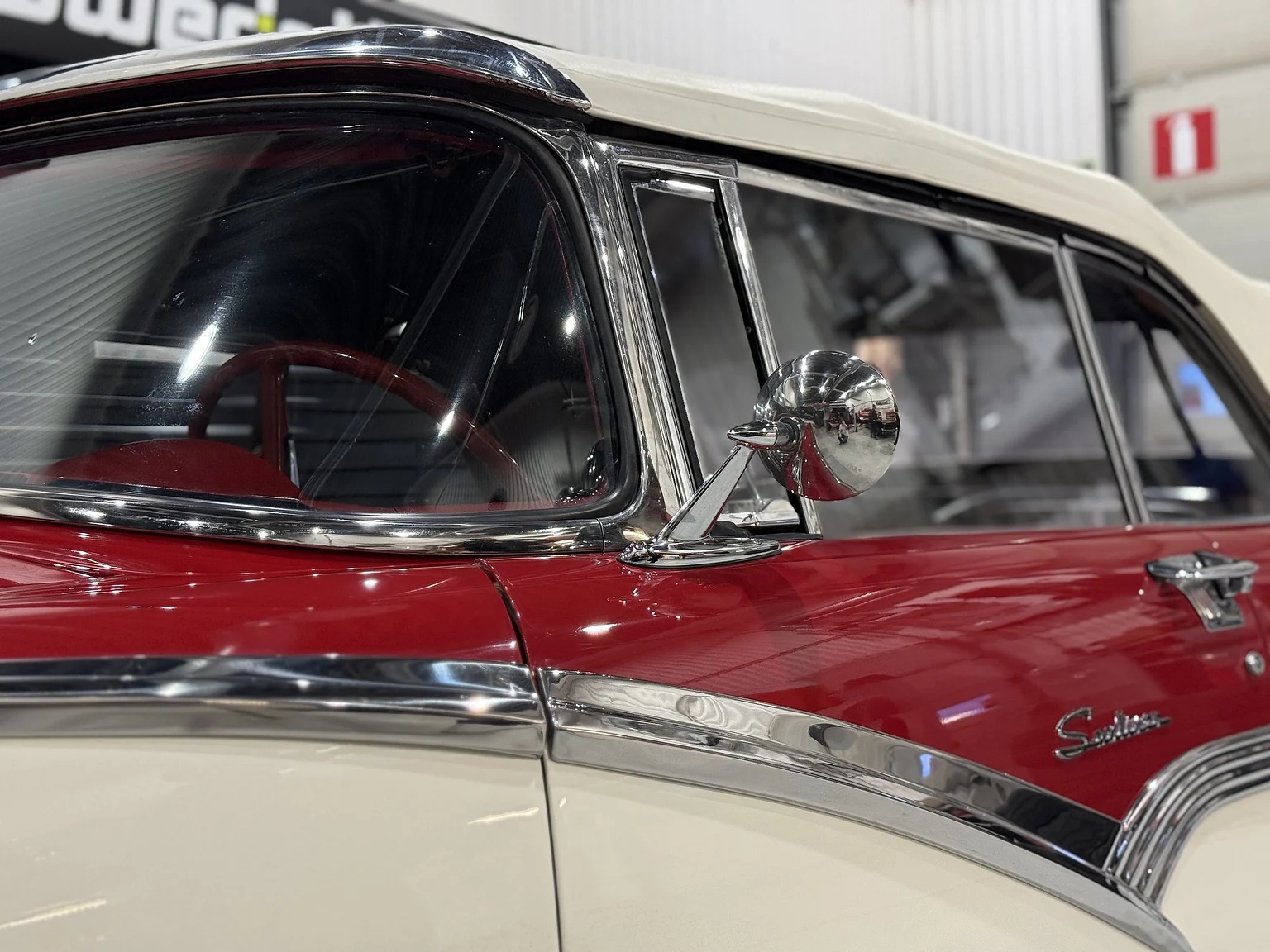 Aussenfoto 1956 Ford Fairlane Sunliner V8 5.1 (47)