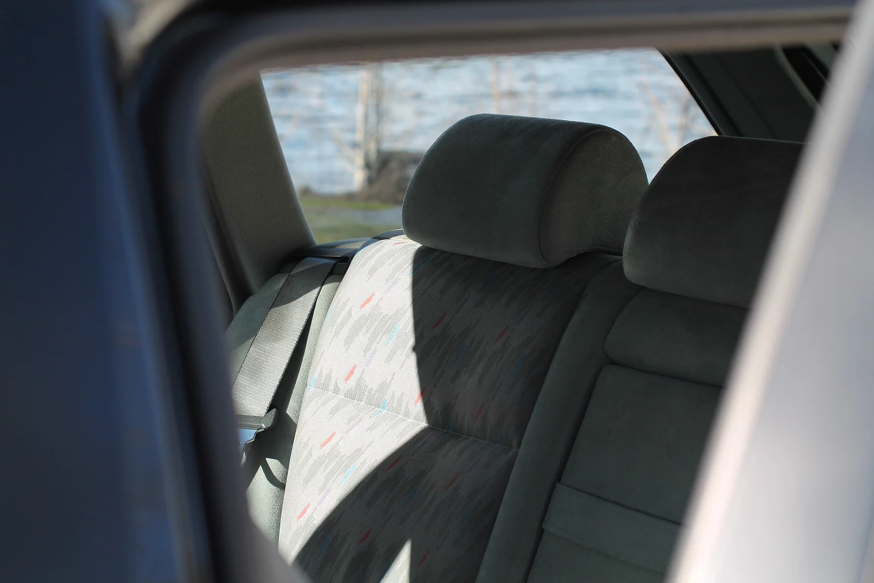 Innenraumfoto von 1993 BMW E34 M5 Touring  (43)