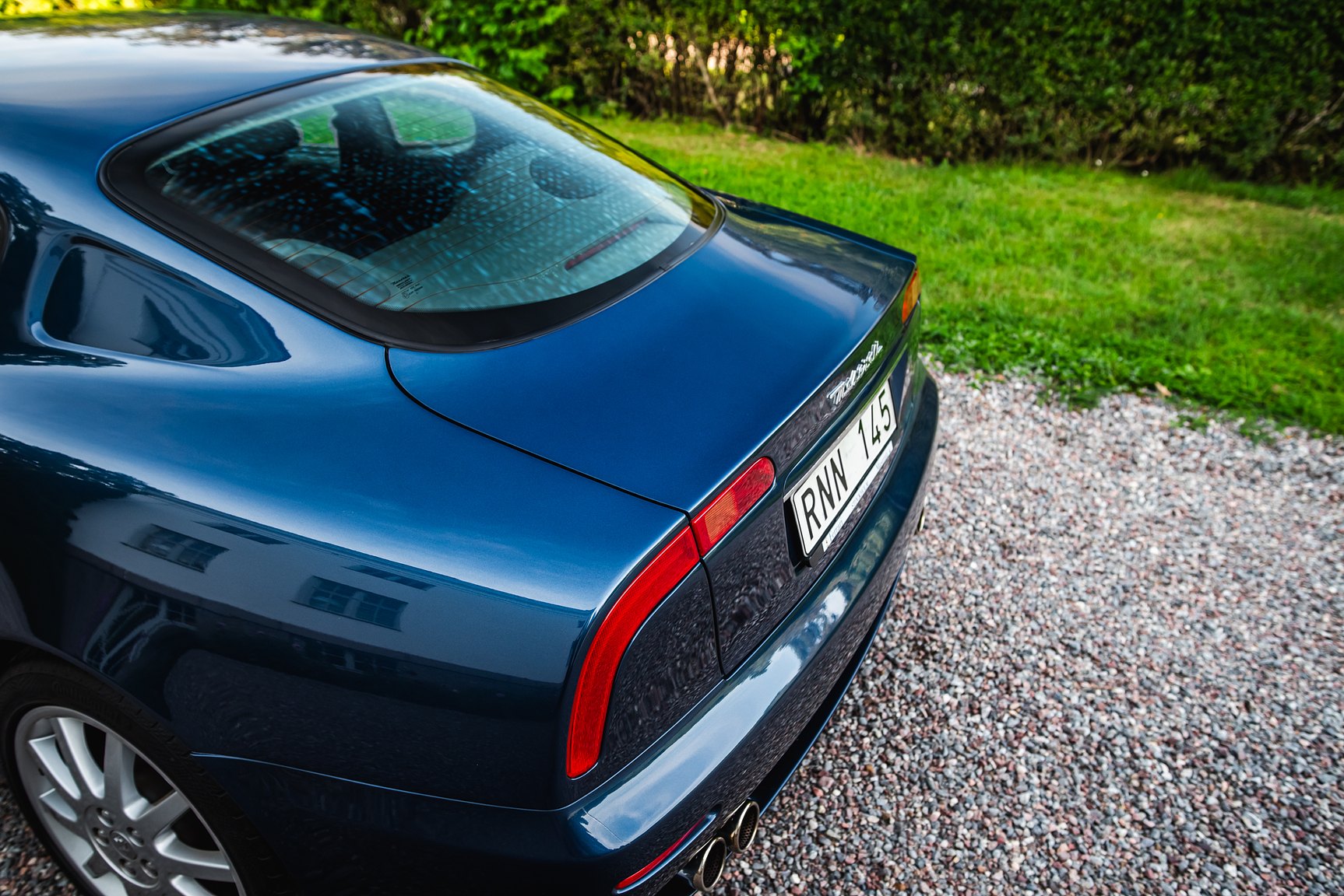 Exterior image of 2000 Maserati 3200 GT