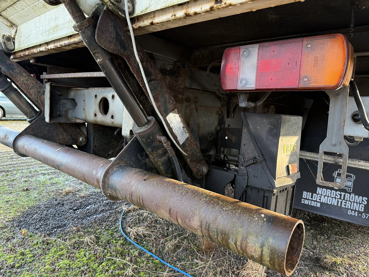 Aussenfoto 2000 Volvo FL6 4x2 - NO RESERVE (27)