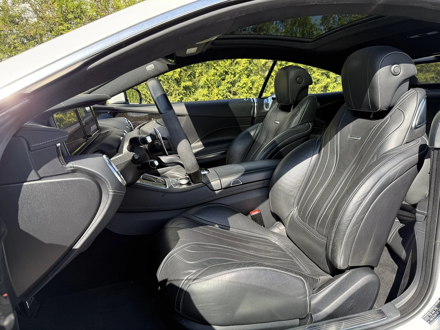 Interiörbild 2016 Mercedes-Benz S 63 AMG 4MATIC (14)
