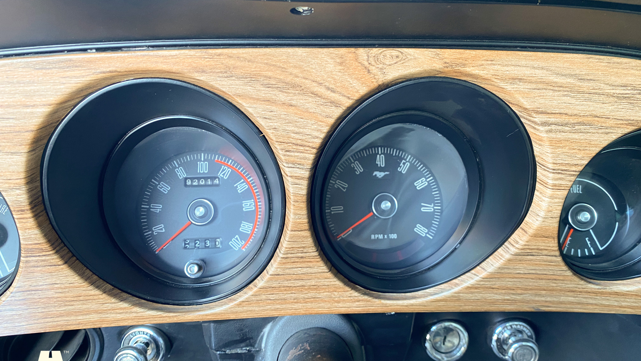 Interior image of 1969 Ford Mustang Mach 1 (37)