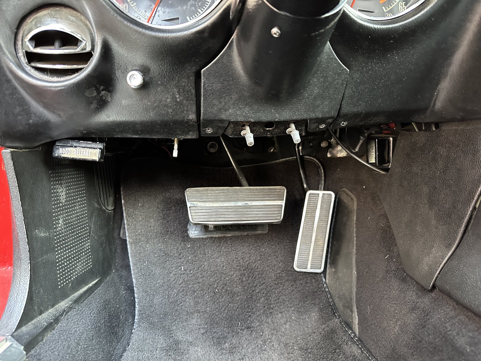 Innenraumfoto von 1968 Chevrolet Corvette 427ci / 435hp (23)