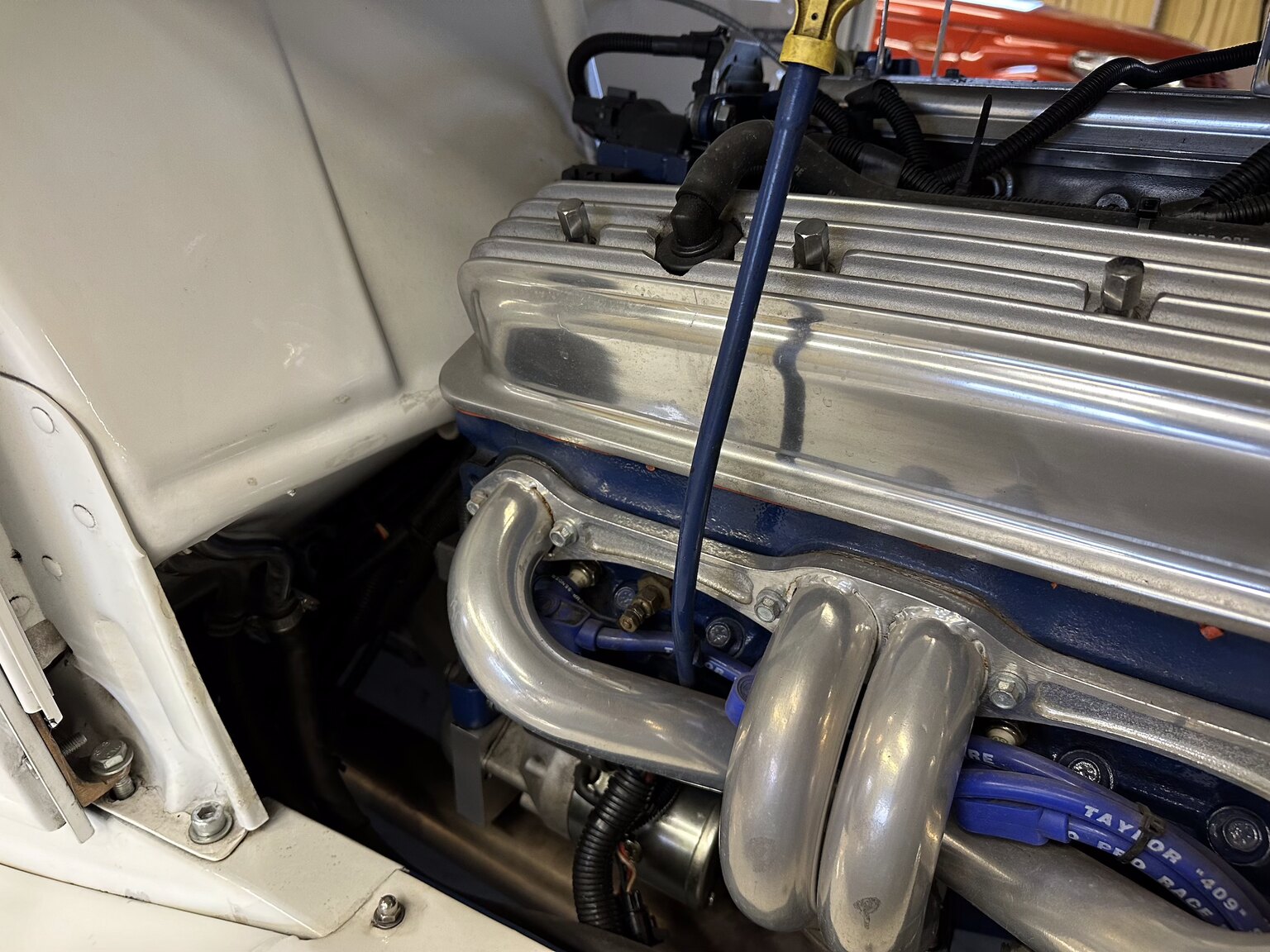 Image of 1932 Custom Ford Rod White Ice mechanics