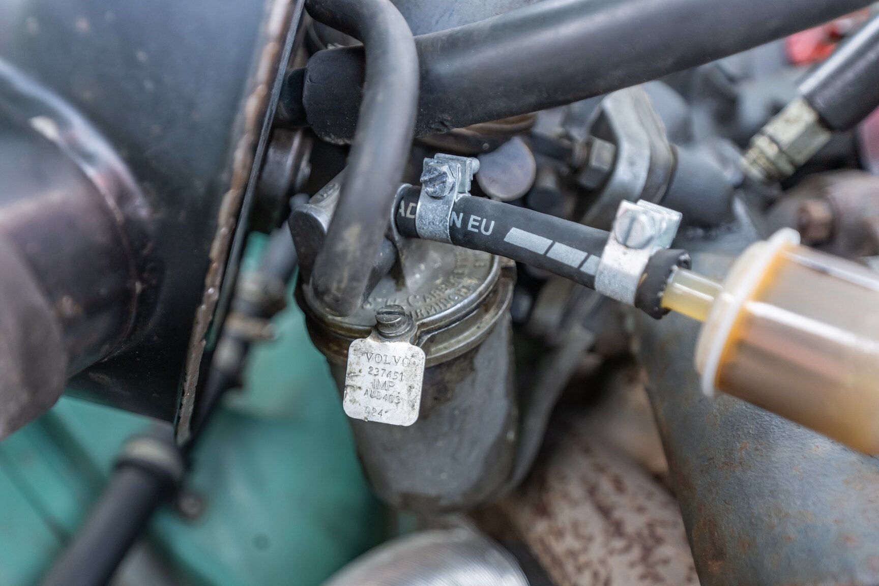 Image of 1973 Volvo 144 mechanics (21)