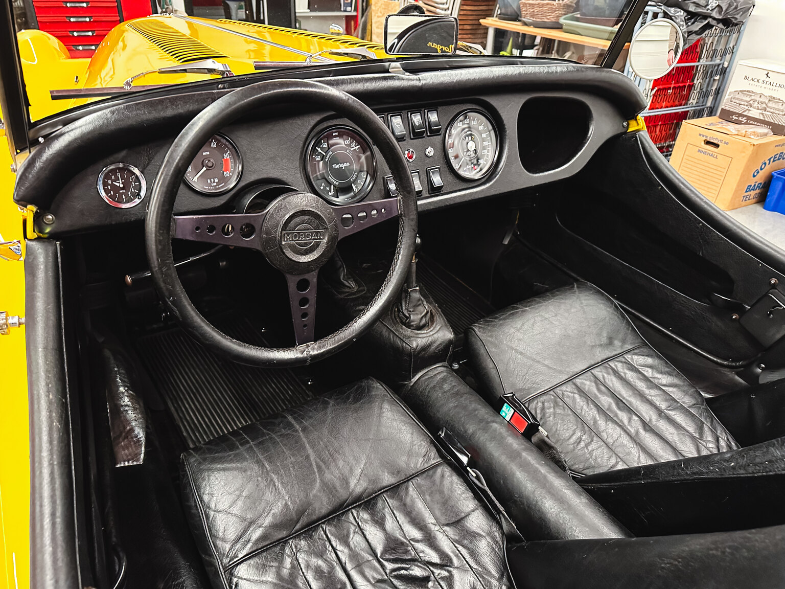 Innenraumfoto von 1974 Morgan +8