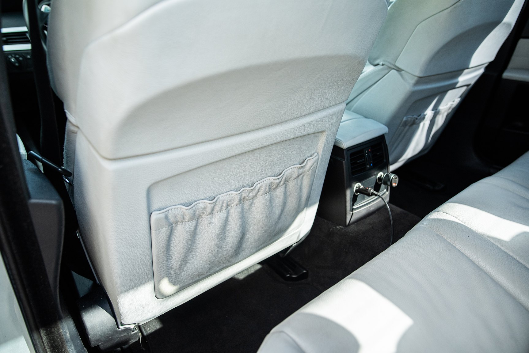 Interior image of 2006 BMW E60 M5