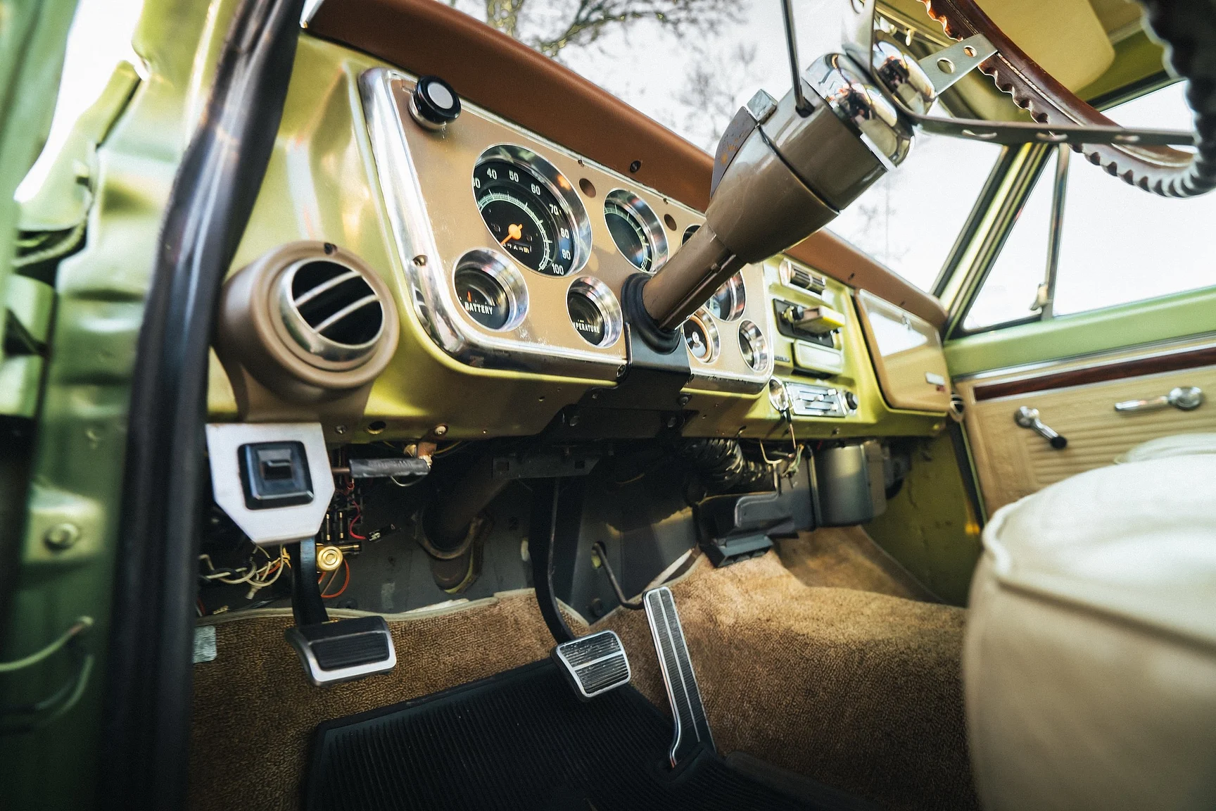 Innenraumfoto von 1970 GMC 1500 Custom Sierra Grande – NO RESERVE (23)