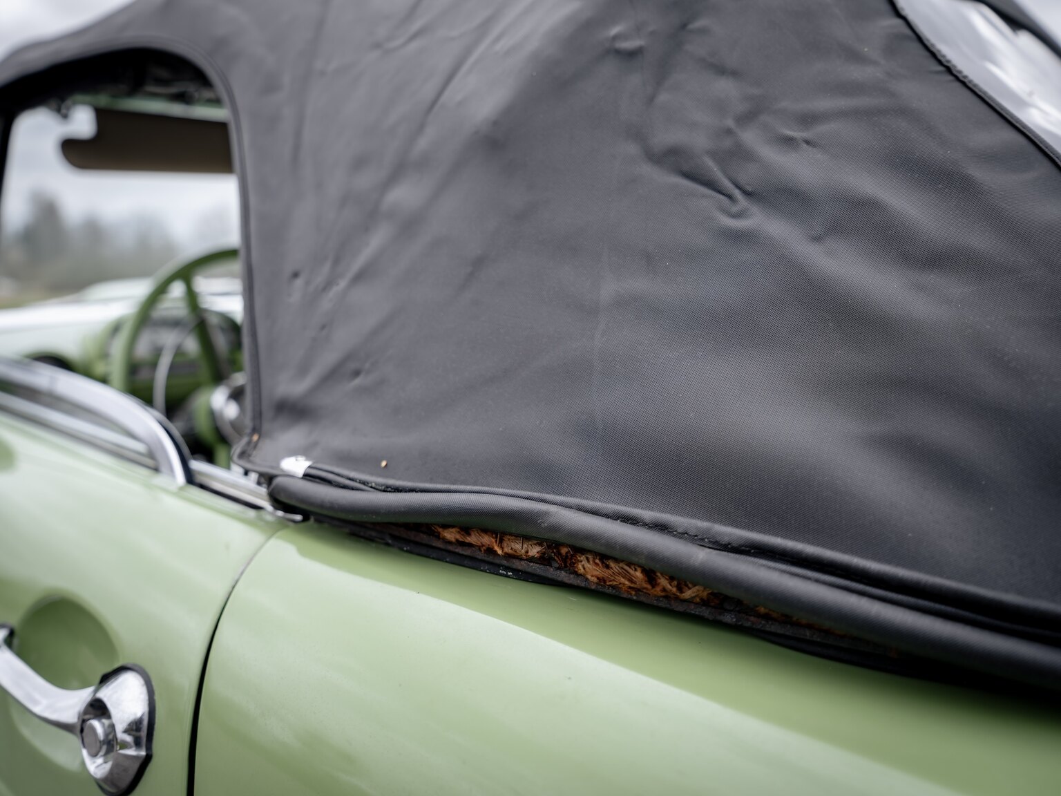 Exteriörbild på 1956 Ford Thunderbird (41)