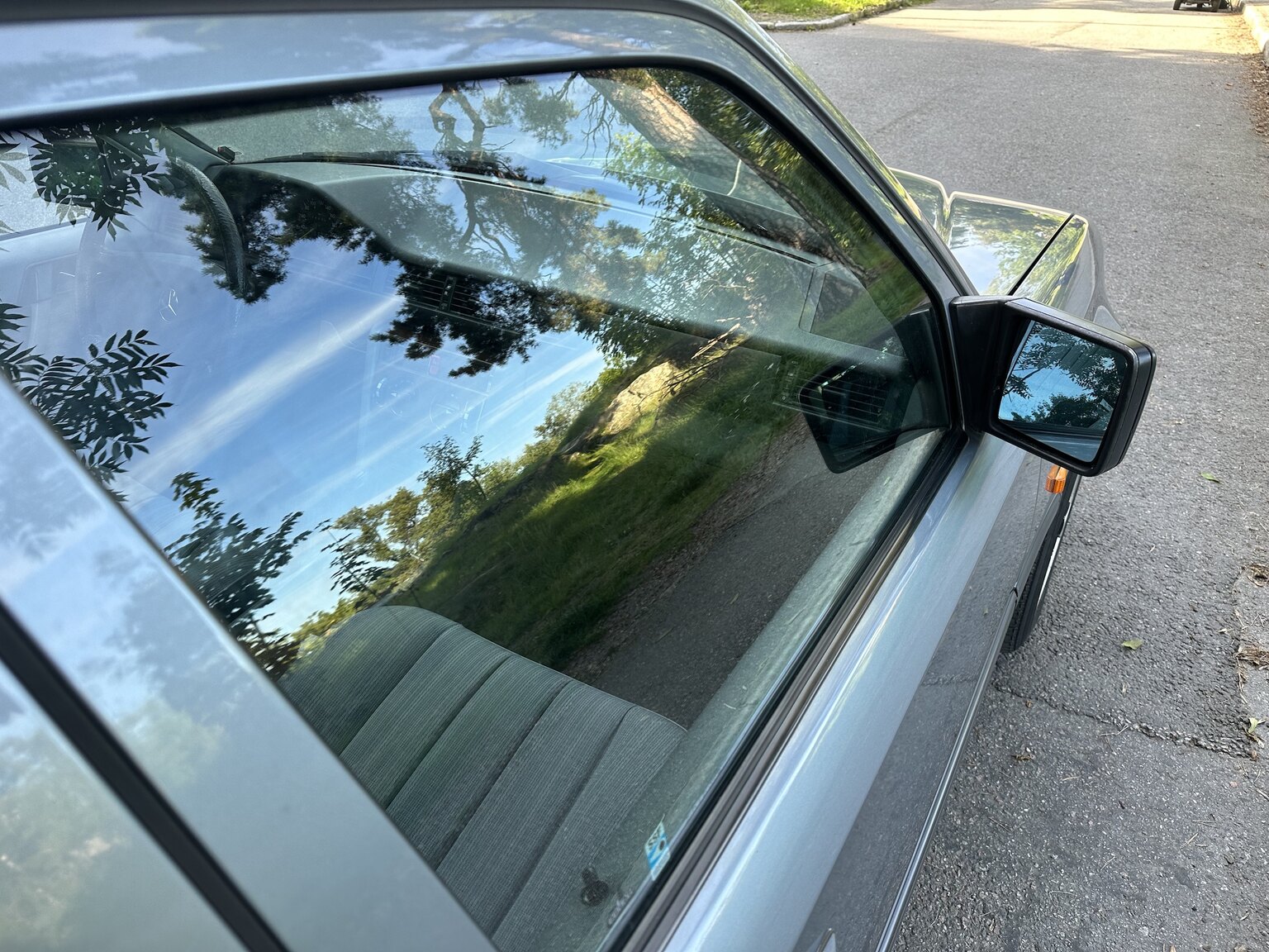 Aussenfoto 1989 Mercedes-Benz 230E