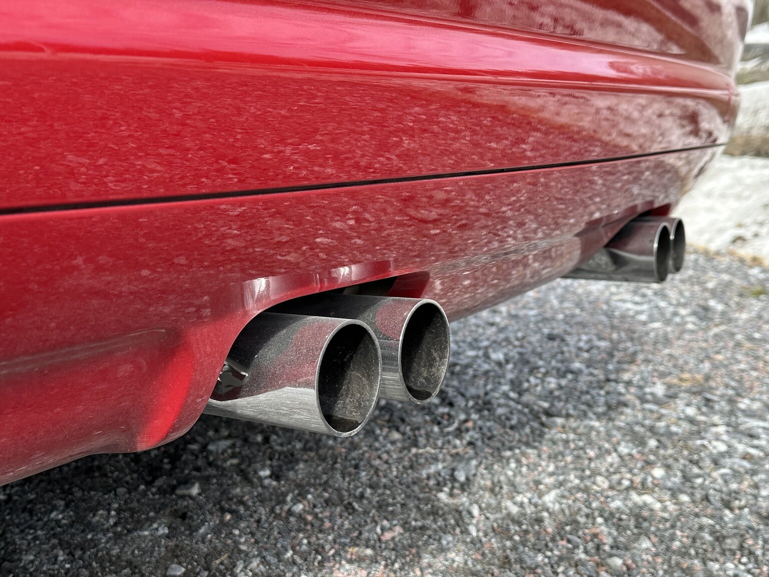 Exterior image of 2002 BMW M3 Coupé (44)