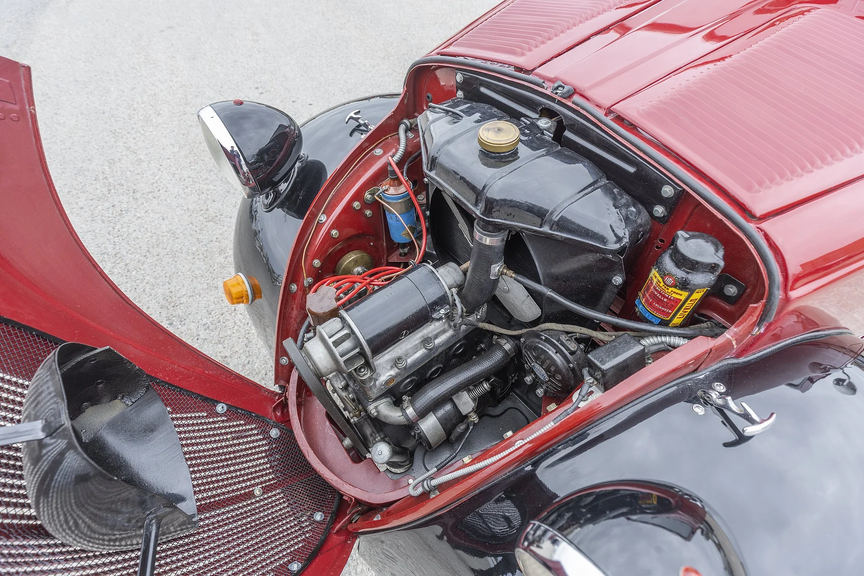 Image of 1947 Fiat 500A Topolino Convertible - NO RESERVE (2) mechanics