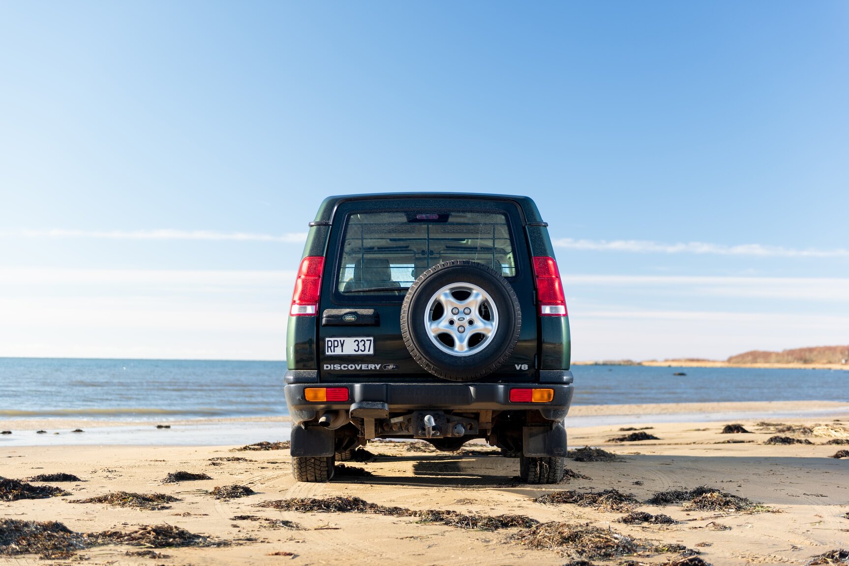 Exterior image of 1999 Land Rover Discovery 4.0 V8