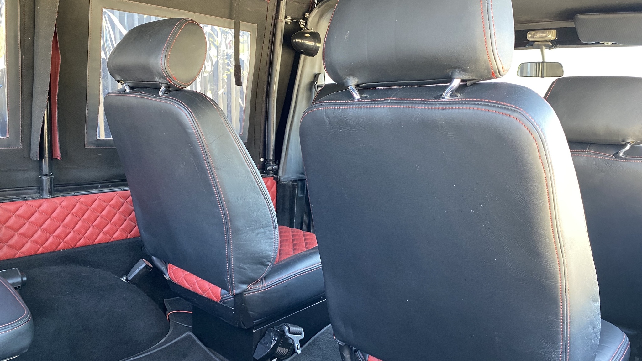 Interiörbild 1996 Mercedes G230 STEYR-PUCH Automat