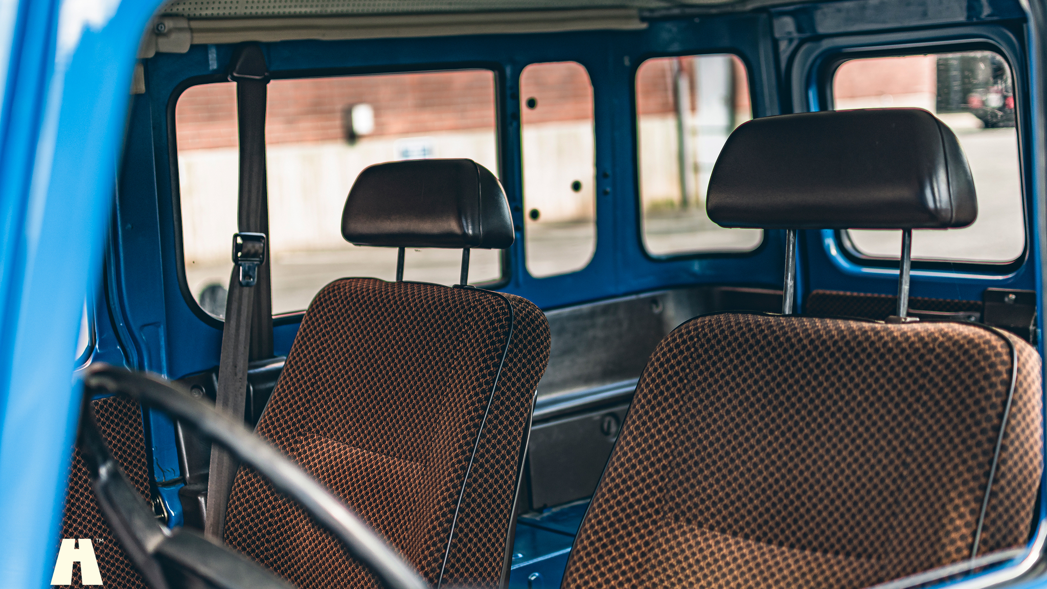 Interior image of 1984 Toyota Land Cruiser BJ42