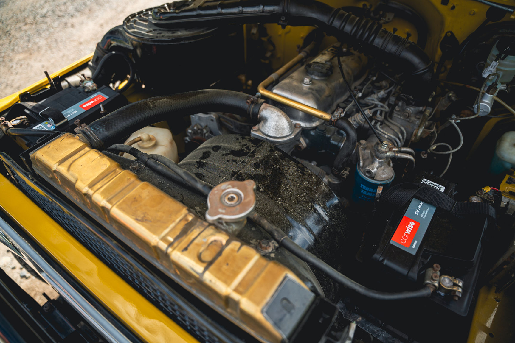 Image of 1976 Toyota Land Cruiser BJ40 mechanics