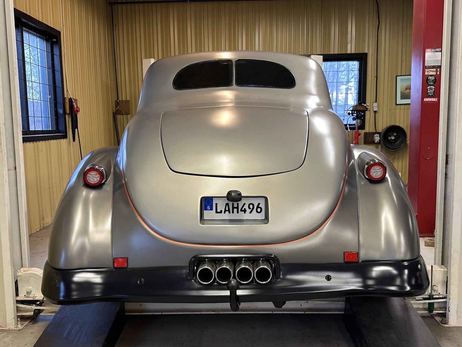 Aussenfoto 1939 Custom Ford Fordor "Forvette"