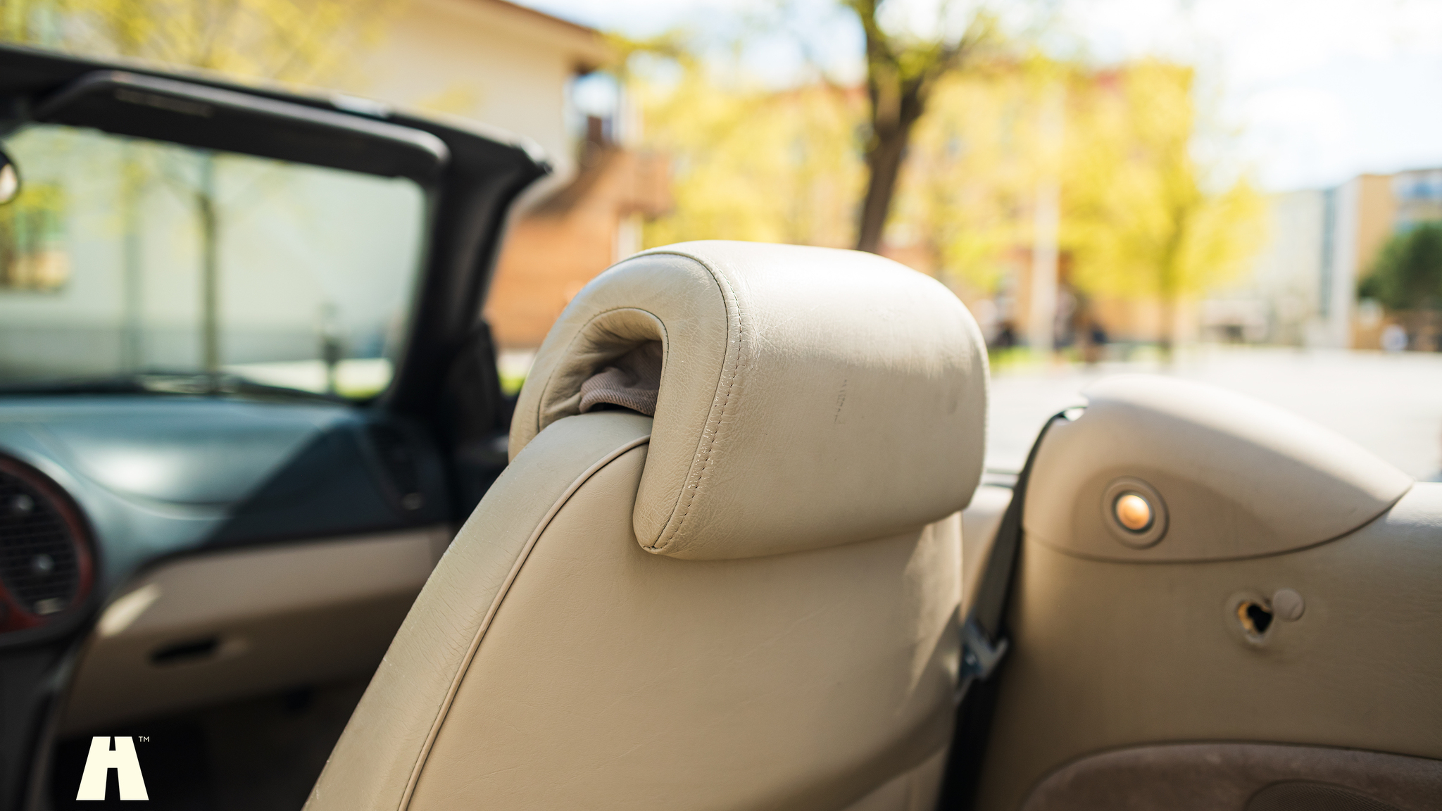 Interior image of 1995 SAAB 900 SE V6 Automat