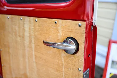 #<Image:0x00007fb9e9d48d48>