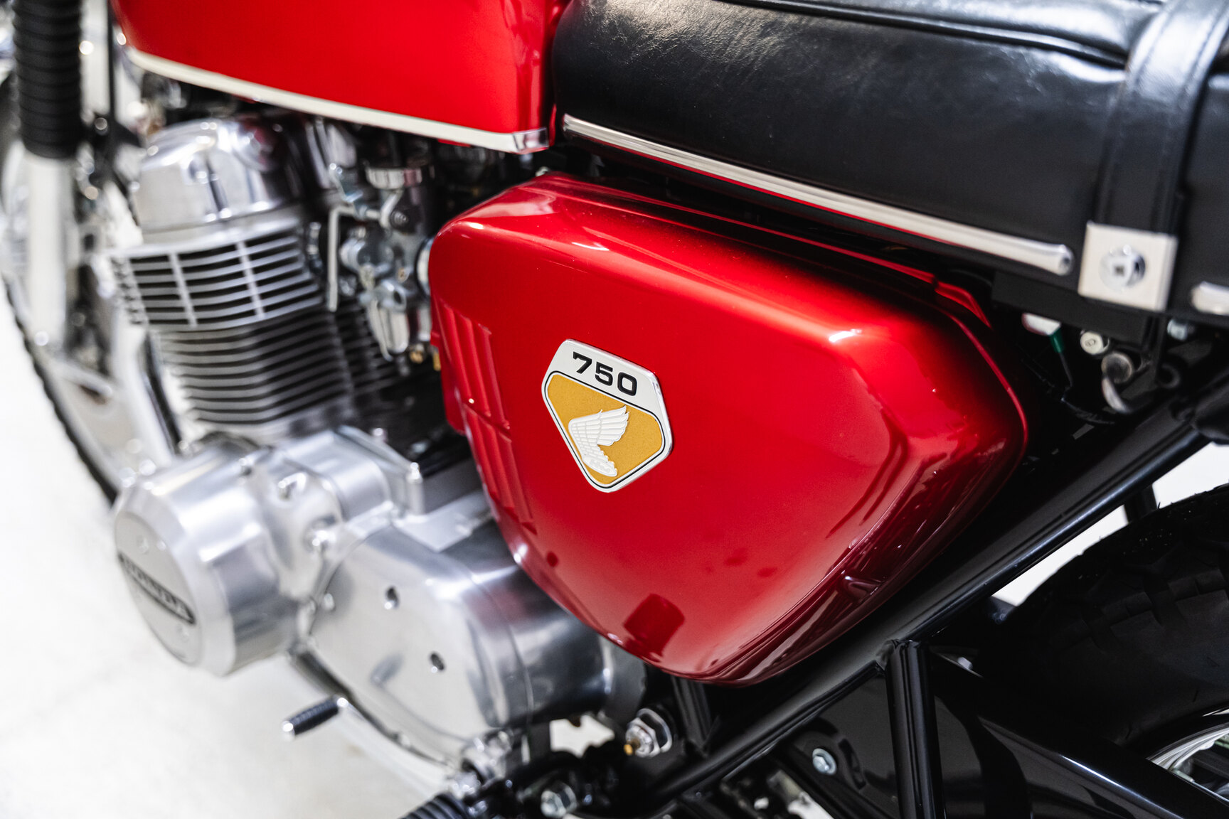 Aussenfoto Honda CB750 Sandcast