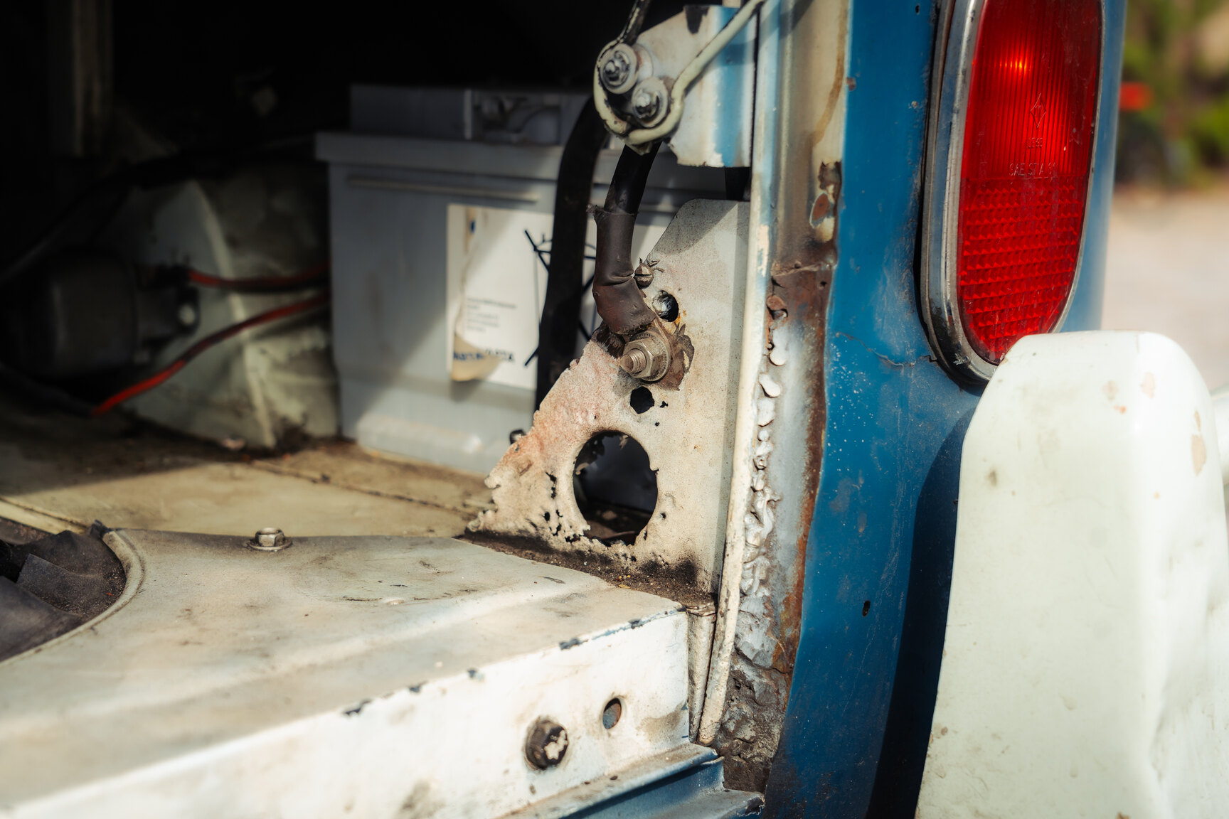 Image of 1964 Volkswagen Kleinbus Transporter 1500 Deluxe “21-fönsters Samba” mechanics