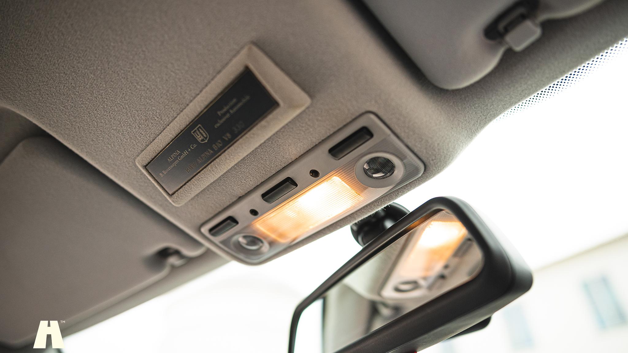 Interior image of 1998 Alpina B10 V8