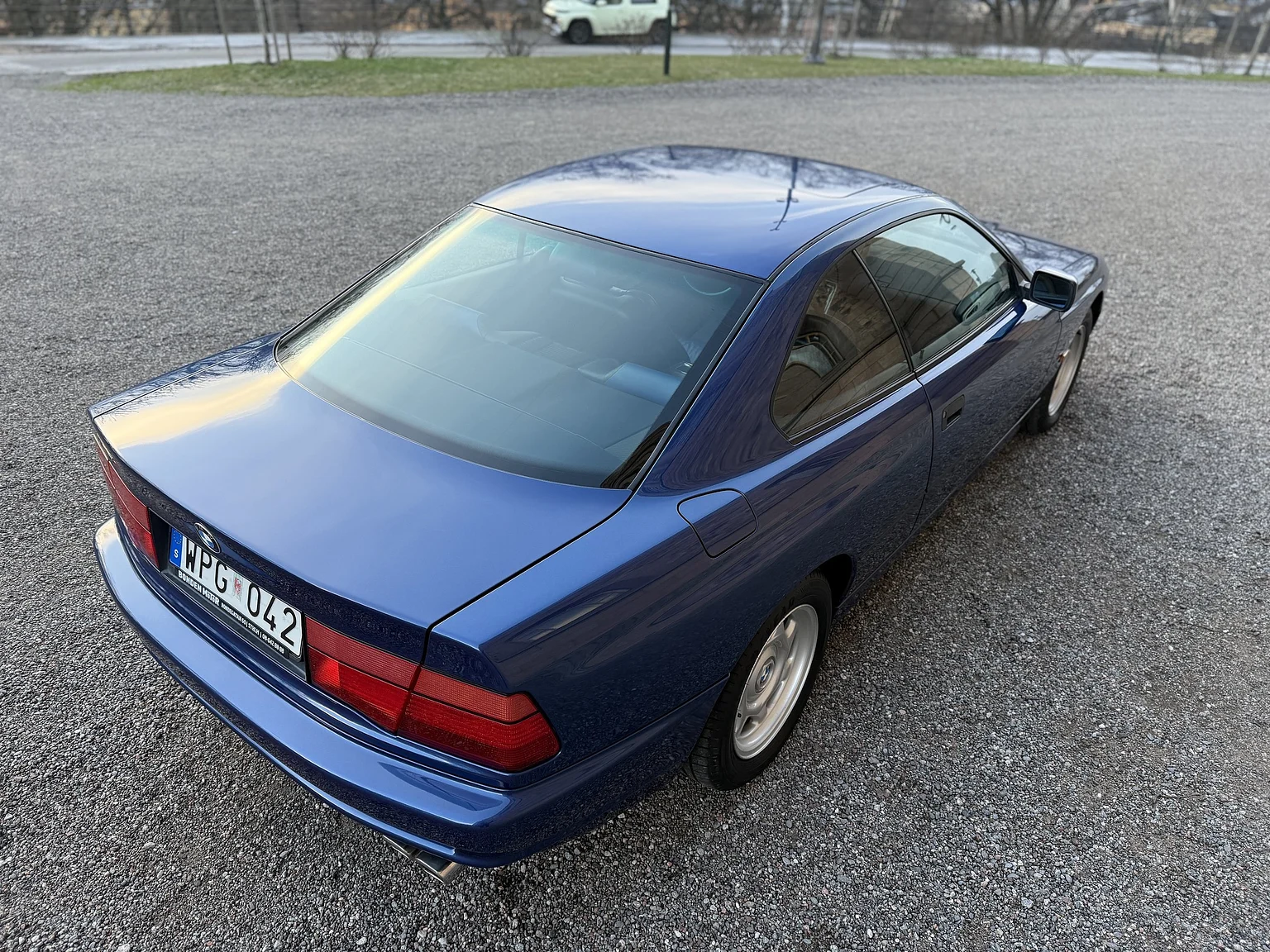 Exteriörbild på 1992 BMW 850iA - No Reserve (32)