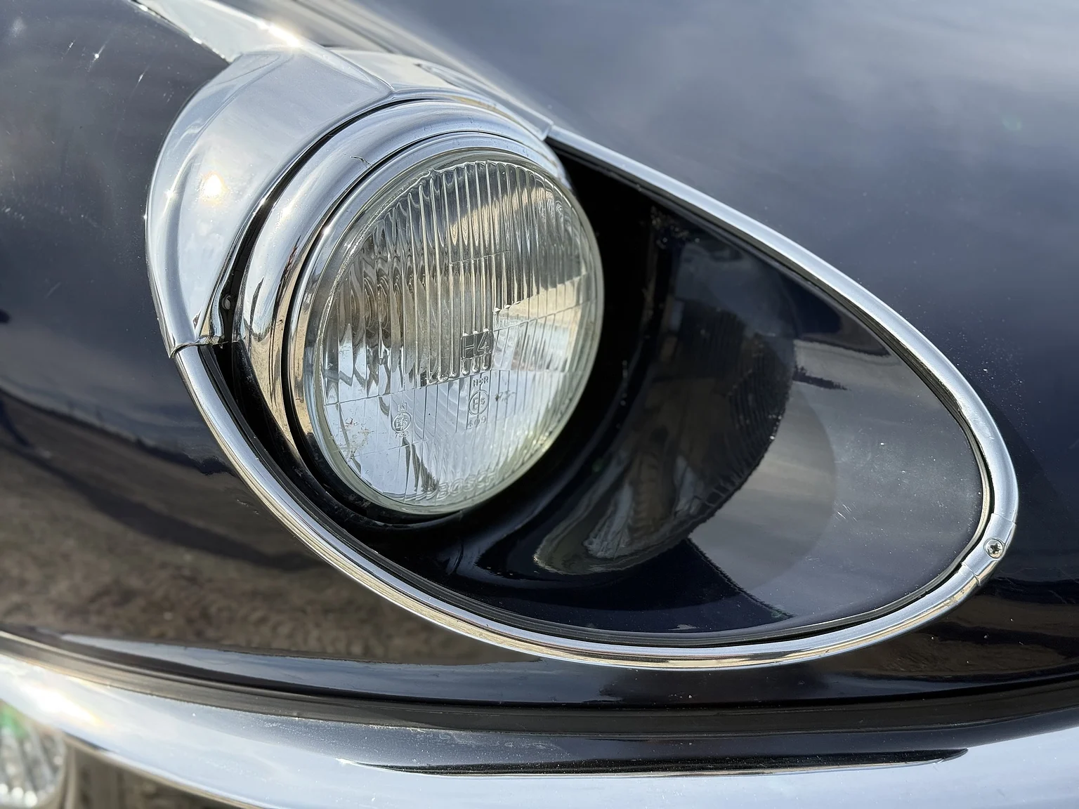 Exteriörbild på 1969 Jaguar E-Type 4.2 Coupe (72)