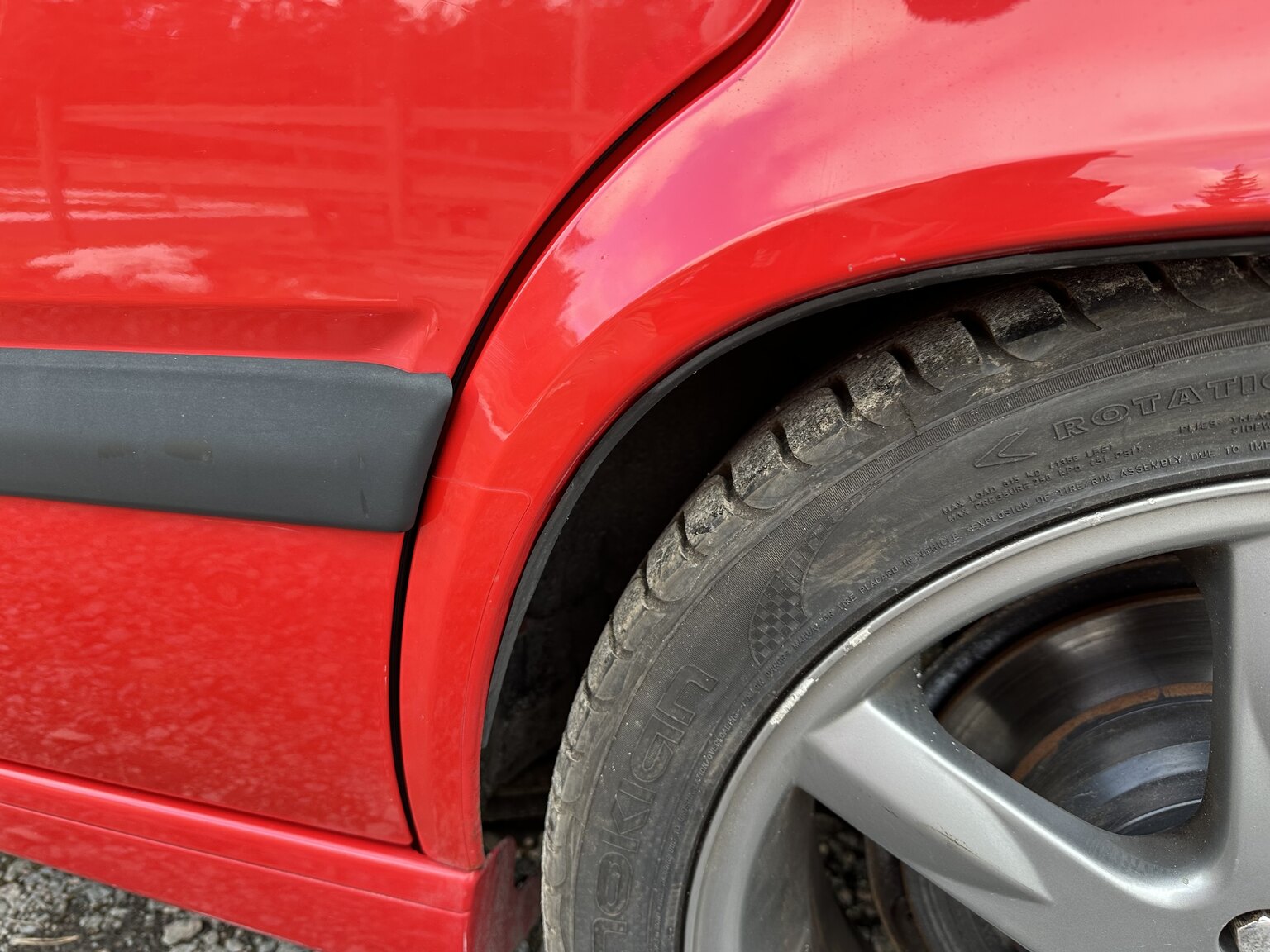 Exteriörbild på 1997 Volvo 850 R