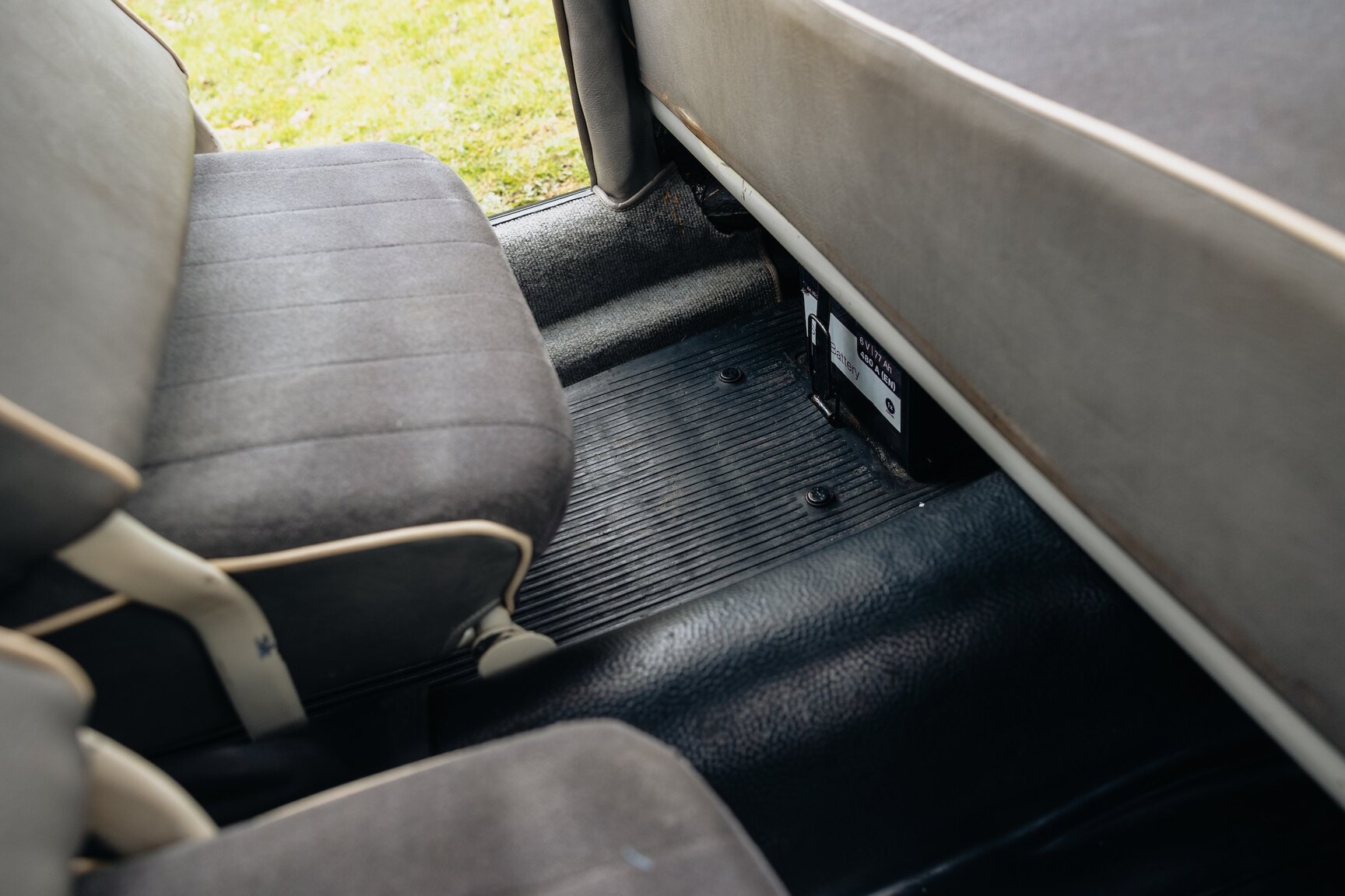 Interiörbild 1958 Volkswagen 1200 (16)