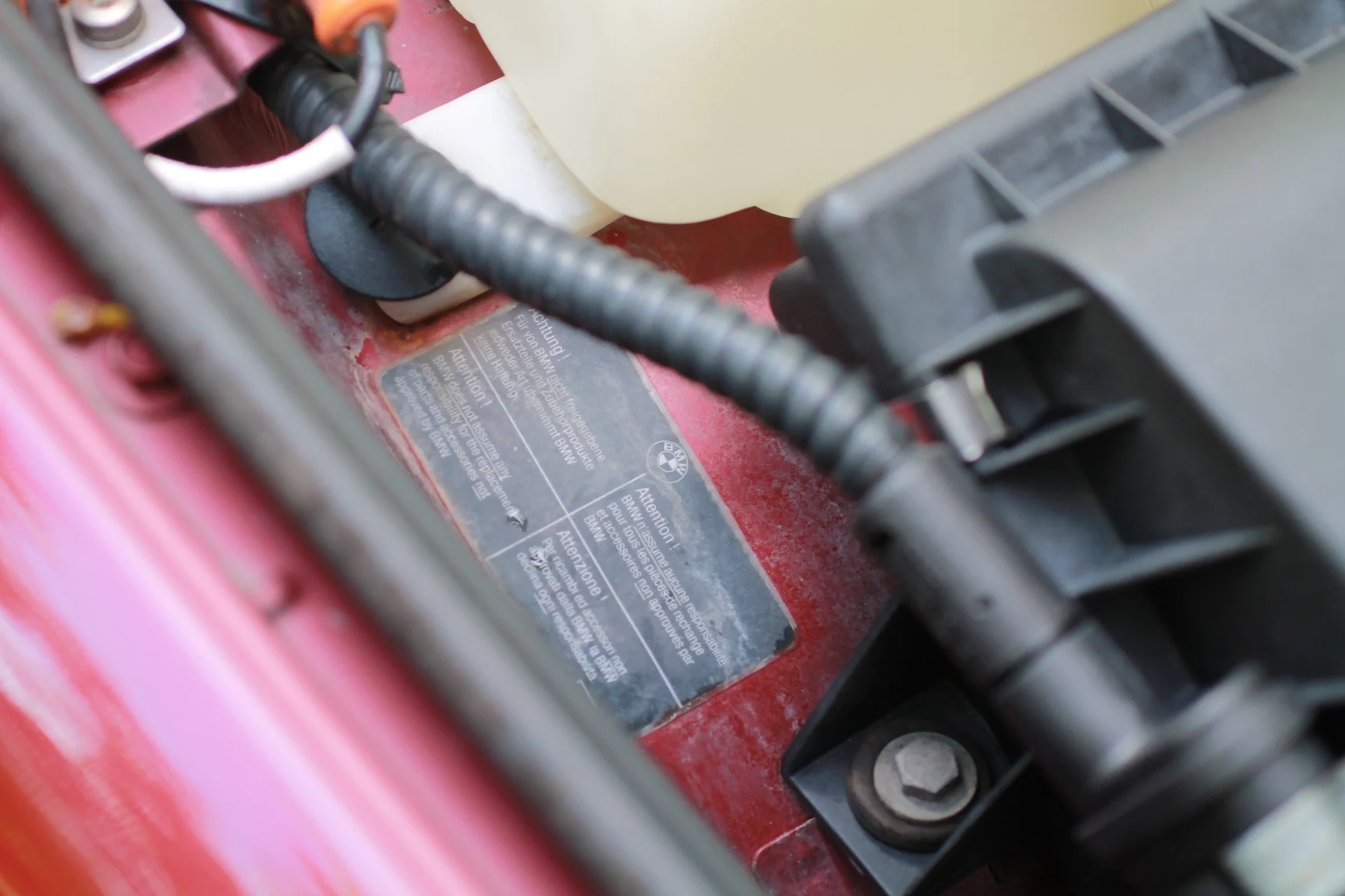 Image of 1993 BMW 540i Sedan mechanics (26)