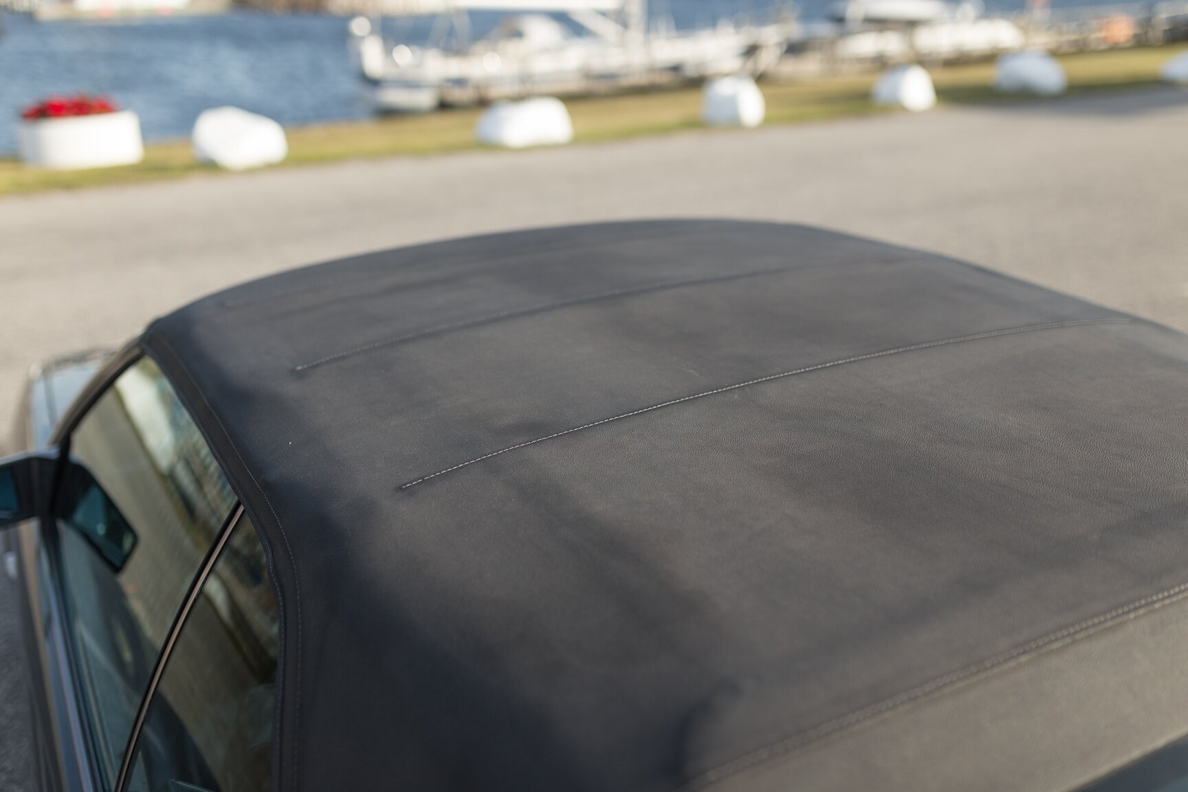 Exterior image of 1993 Mercedes-Benz 300 CE-24 Cabriolet