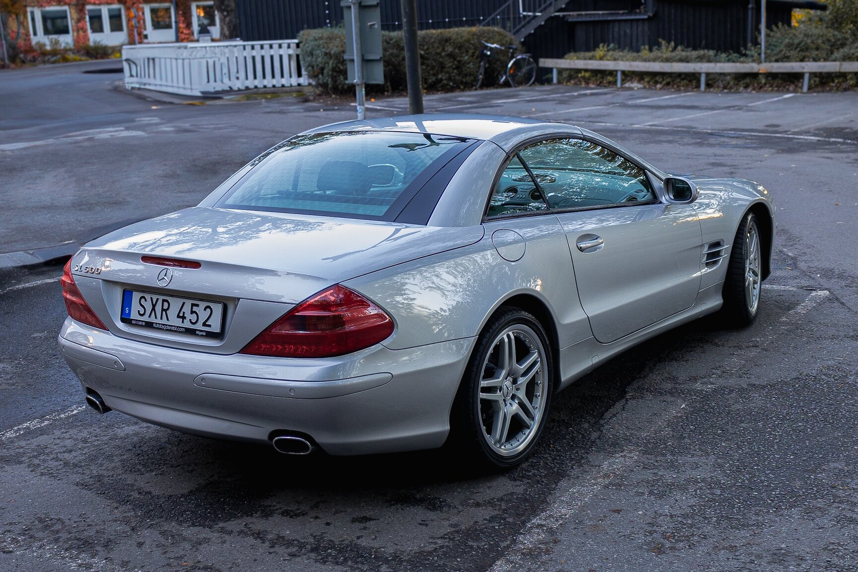 Exteriörbild på 2002 Mercedes-Benz SL 500