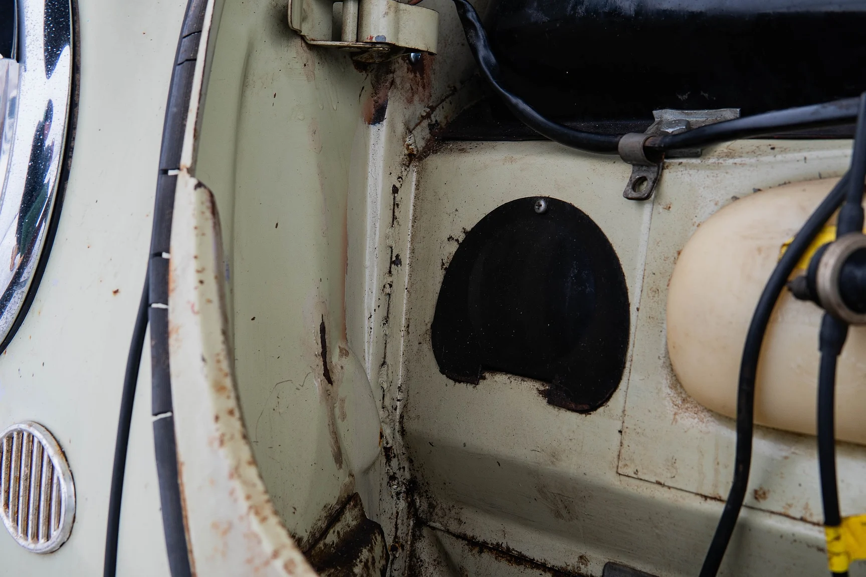 Image of 1959 Volkswagen 1200 (21) mechanics