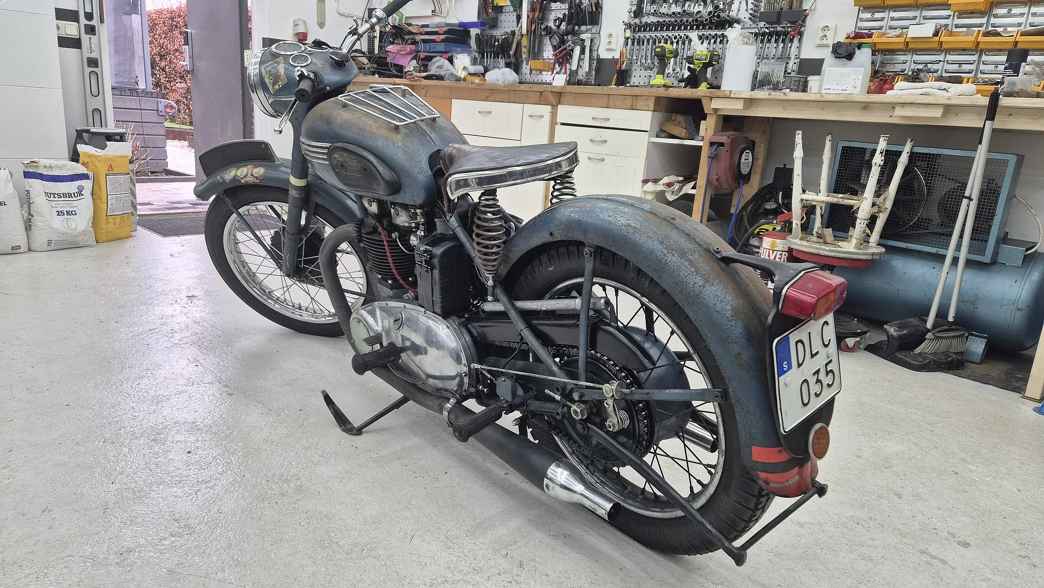 Aussenfoto 1954 Triumph Thunderbird 6T (2)