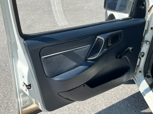 Interior image of 1983 Ford Sierra