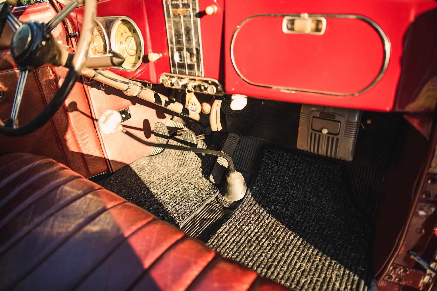 Interior image of 1938 Dodge Six Convertible Coupé