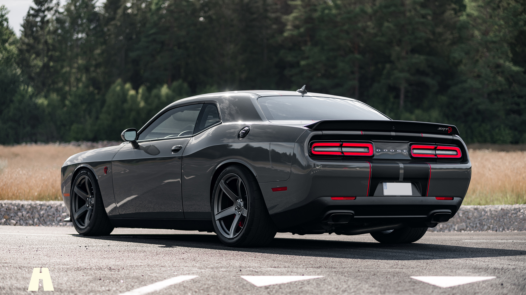 Exteriörbild på 2018 Dodge Challenger Hellcat