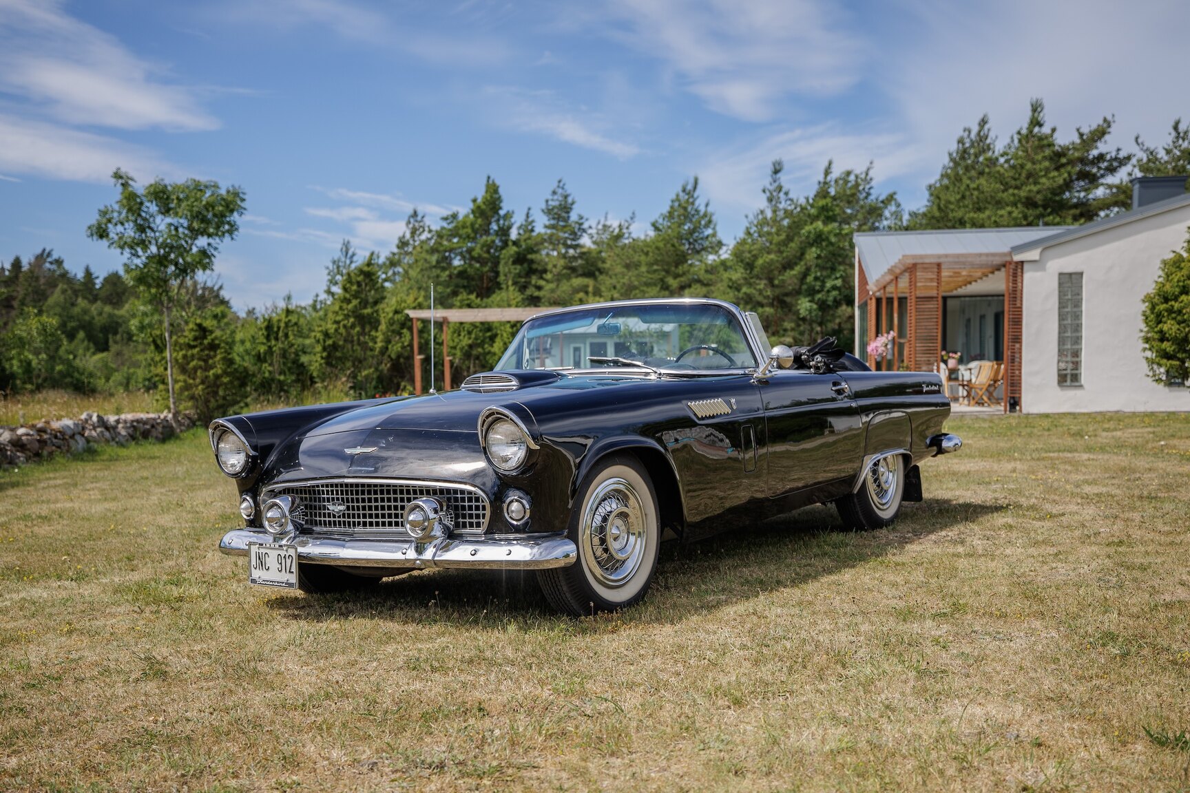 Aussenfoto 1956 Ford Thunderbird