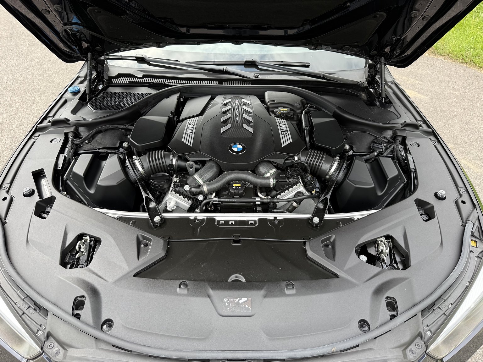 Image of 2019 BMW M850i xDrive Convertible Steptronic mechanics