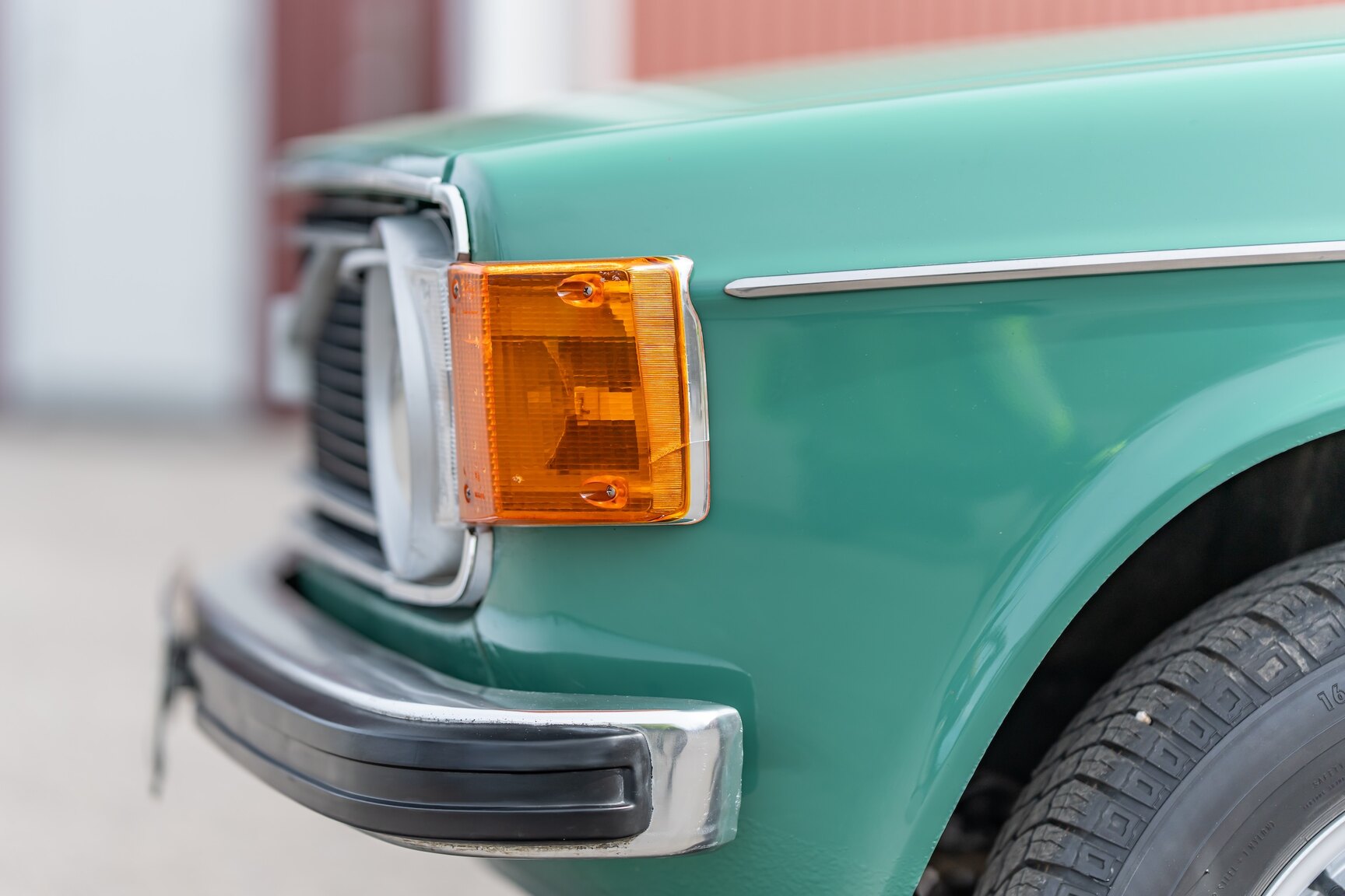 Aussenfoto 1973 Volvo 144 (16)